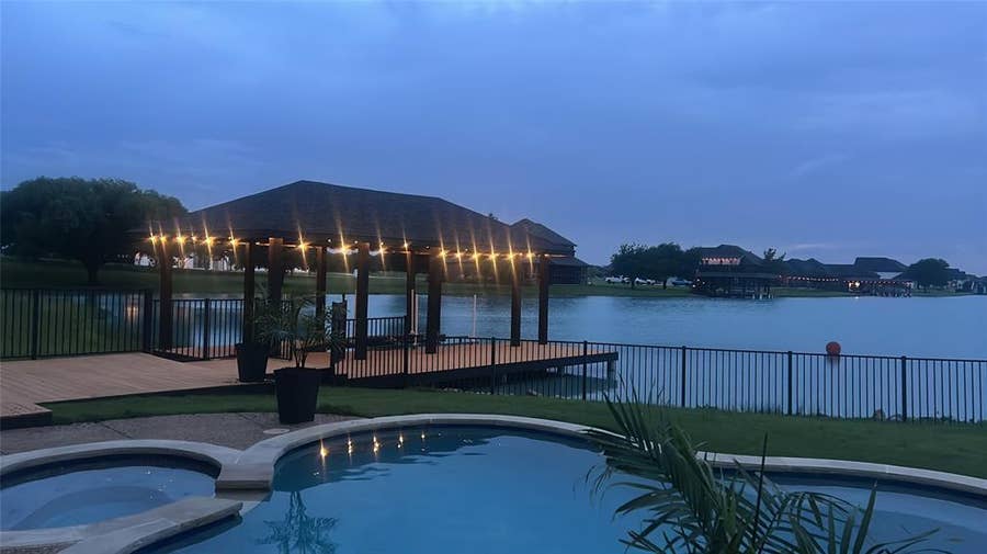 Property photo for 506 Calm Water Cove, Princeton, TX