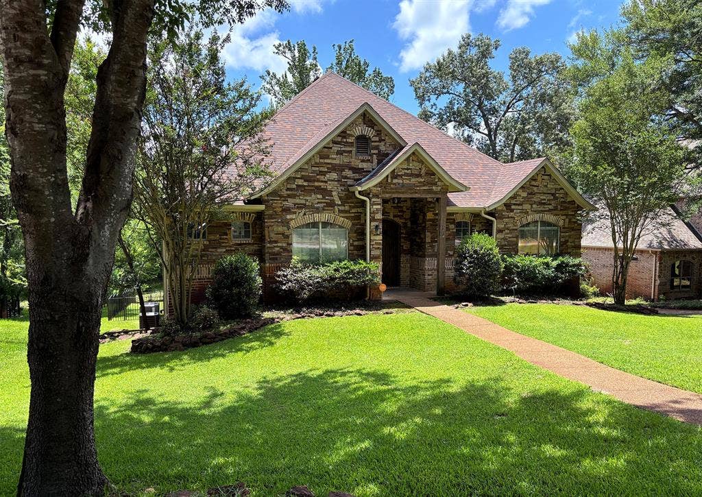 5200 Bayshore Drive, Athens, TX 75752 5200 Bayshore Drive, Athens, TX 75752