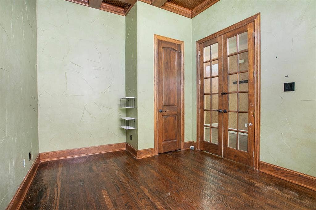 5200 Bayshore Drive, Athens, TX 75752 5200 Bayshore Drive, Athens, TX 75752