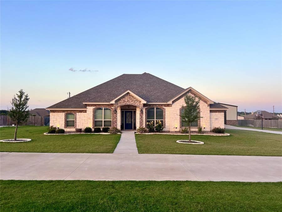 Property photo for 247 Sportsman Drive, Lorena, TX