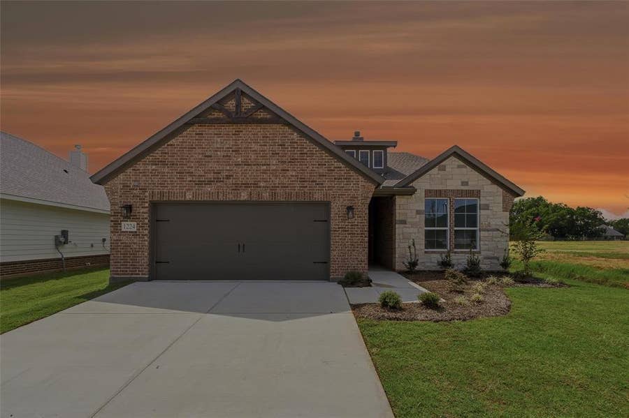 Property photo for 1224 Colca Drive, Springtown, TX