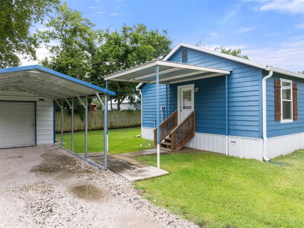 103 New Street, Lone Oak, TX 75453 103 New Street, Lone Oak, TX 75453