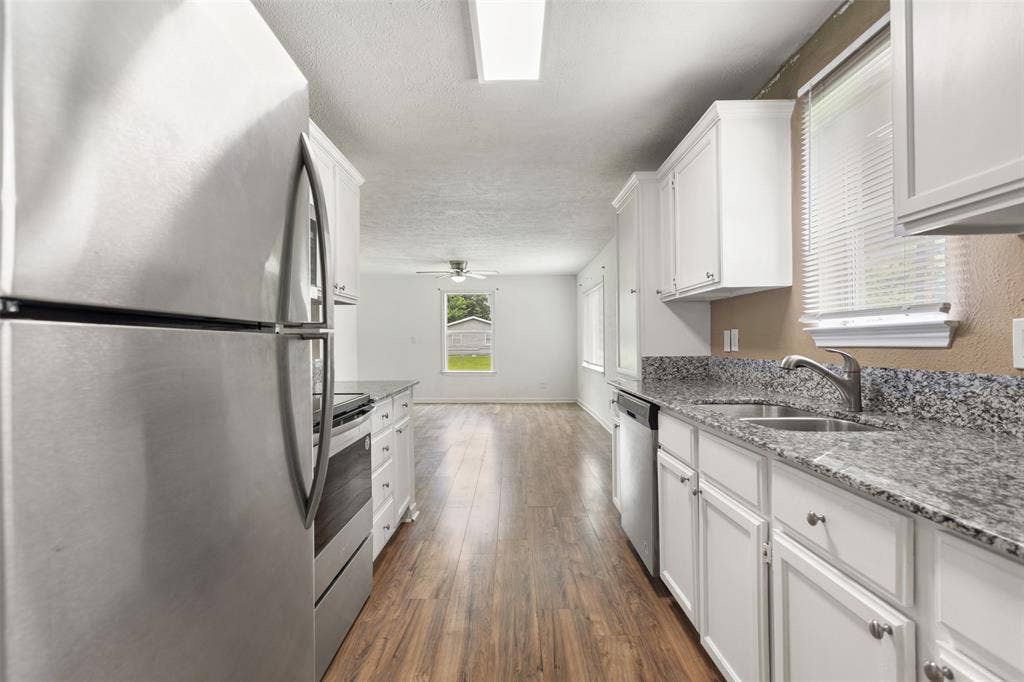 103 New Street, Lone Oak, TX 75453 103 New Street, Lone Oak, TX 75453