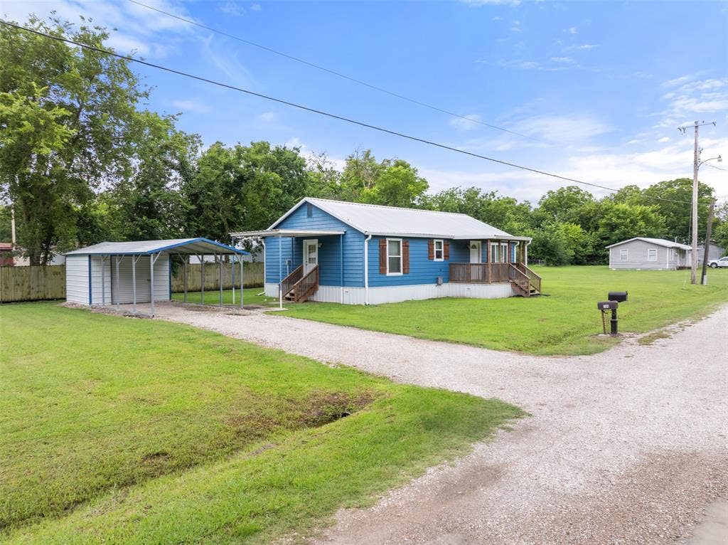 103 New Street, Lone Oak, TX 75453 103 New Street, Lone Oak, TX 75453