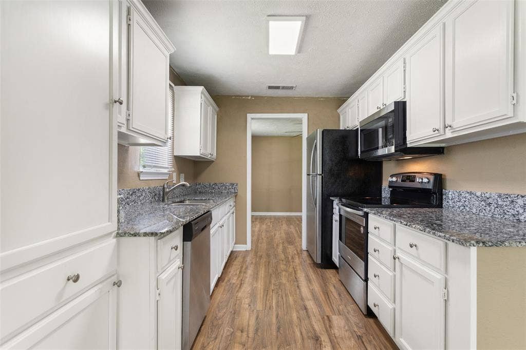 103 New Street, Lone Oak, TX 75453 103 New Street, Lone Oak, TX 75453