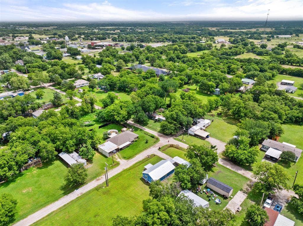 103 New Street, Lone Oak, TX 75453 103 New Street, Lone Oak, TX 75453