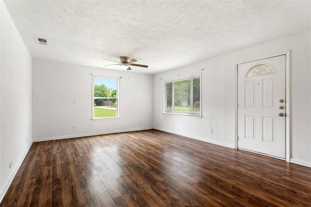 103 New Street, Lone Oak, TX 75453 103 New Street, Lone Oak, TX 75453