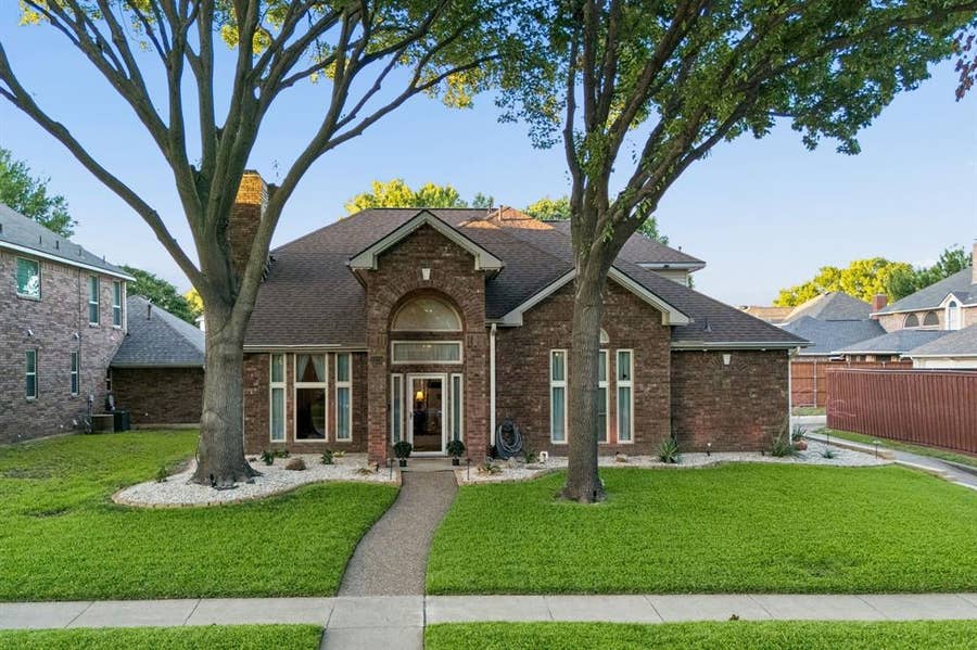 Property photo for 9105 Clearlake Drive, Rowlett, TX