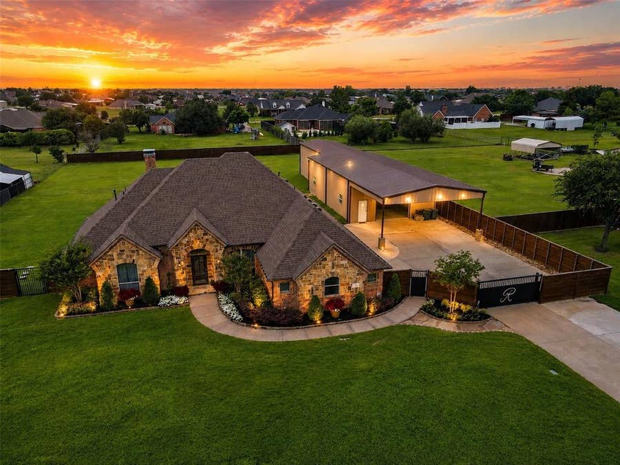 Property photo for 10131 Richard Circle, Forney, TX
