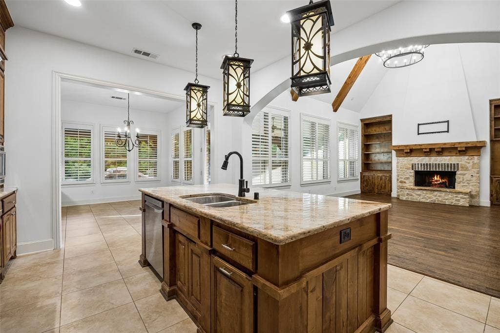 4020 Chama Street, Prosper, TX 75078 4020 Chama Street, Prosper, TX 75078