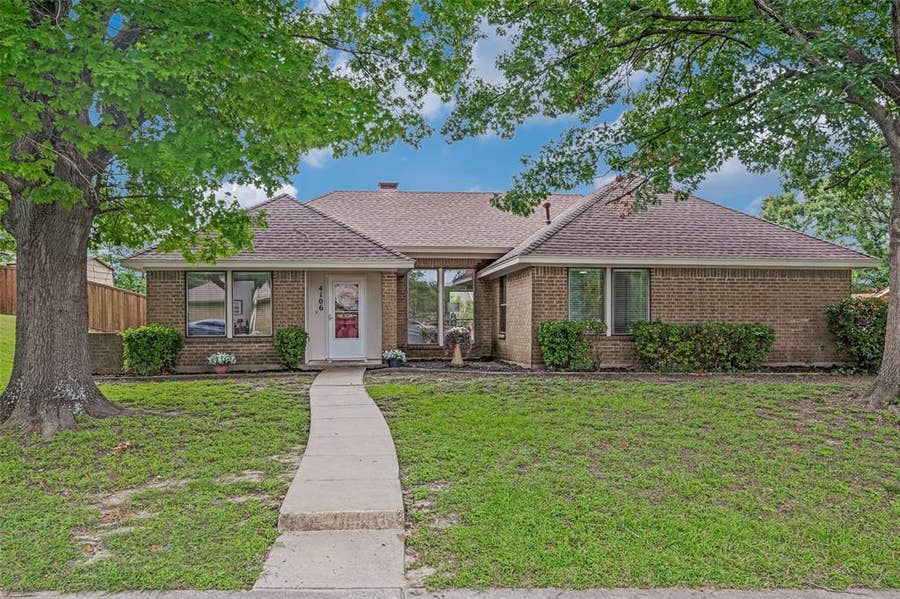 Property photo for 4106 Azalea Lane, Garland, TX