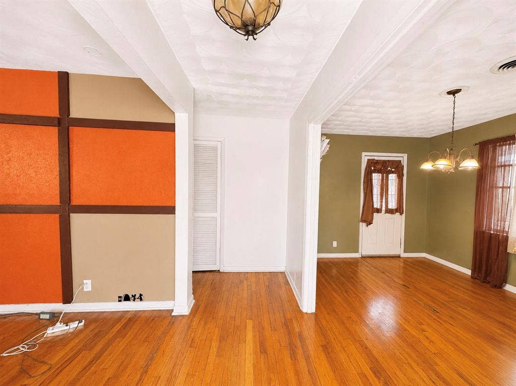 3023 Carpenter Avenue, Dallas, TX 75215 3023 Carpenter Avenue, Dallas, TX 75215
