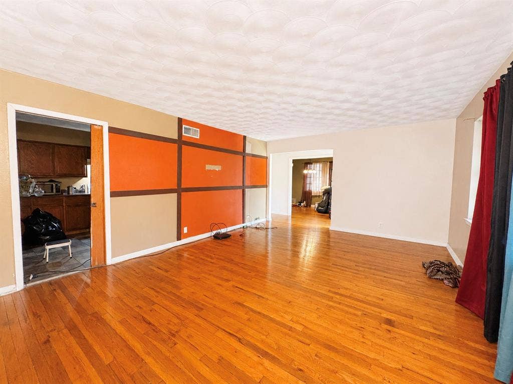 3023 Carpenter Avenue, Dallas, TX 75215 3023 Carpenter Avenue, Dallas, TX 75215