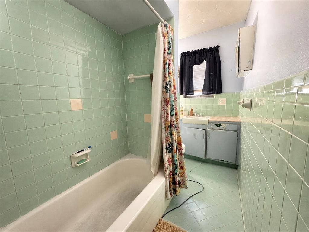 3023 Carpenter Avenue, Dallas, TX 75215 3023 Carpenter Avenue, Dallas, TX 75215