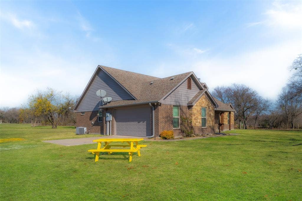 2621 Fm 1827, McKinney, TX 75071 2621 Fm 1827, McKinney, TX 75071