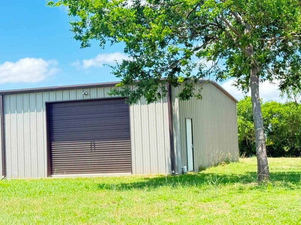 2621 Fm 1827, McKinney, TX 75071 2621 Fm 1827, McKinney, TX 75071