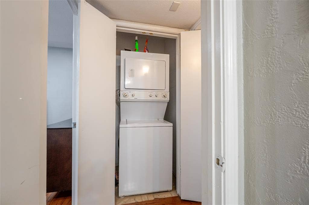 15221 Berry Trail, #1201, Dallas, TX 75248 White stacked washer and dryer unit