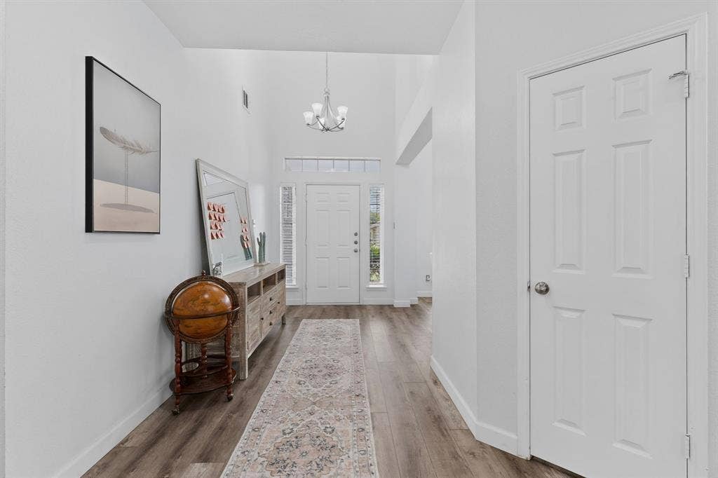 9756 Old Field Drive, McKinney, TX 75072 9756 Old Field Drive, McKinney, TX 75072