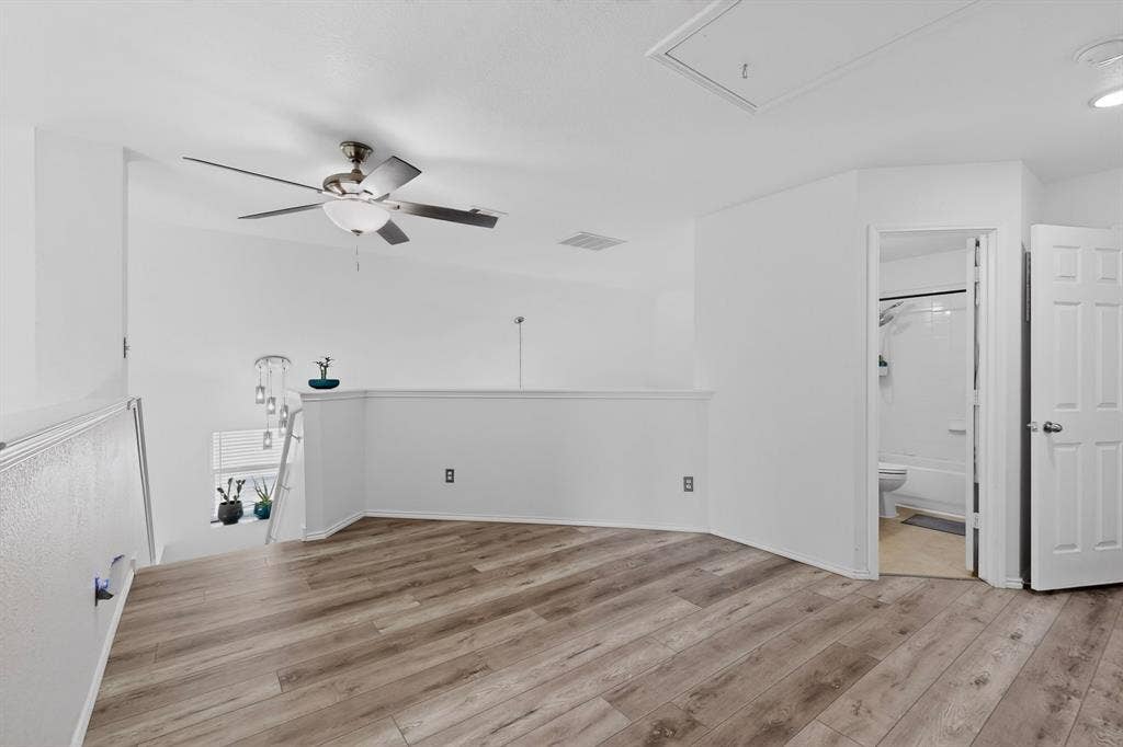 9756 Old Field Drive, McKinney, TX 75072 9756 Old Field Drive, McKinney, TX 75072