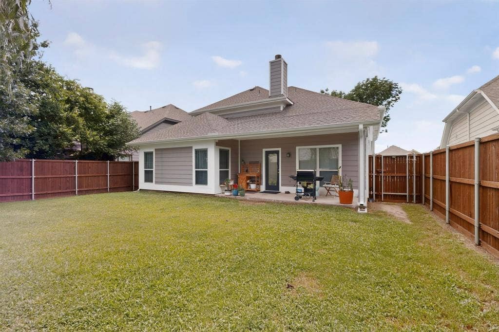 9756 Old Field Drive, McKinney, TX 75072 9756 Old Field Drive, McKinney, TX 75072