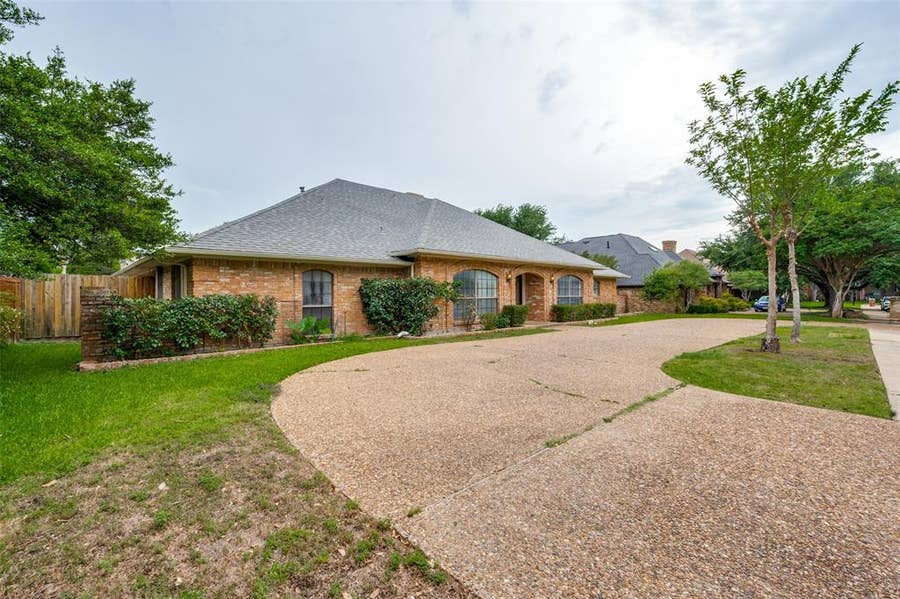 Property photo for 7028 Nicki Street, Dallas, TX