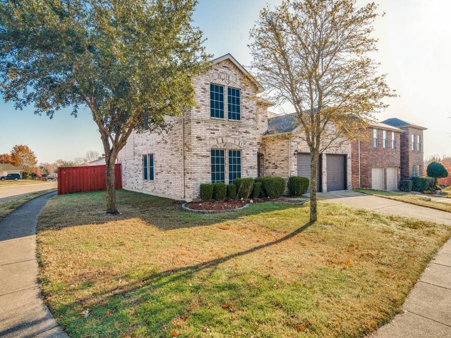 Property photo for 3700 Red Start Drive, Mesquite, TX