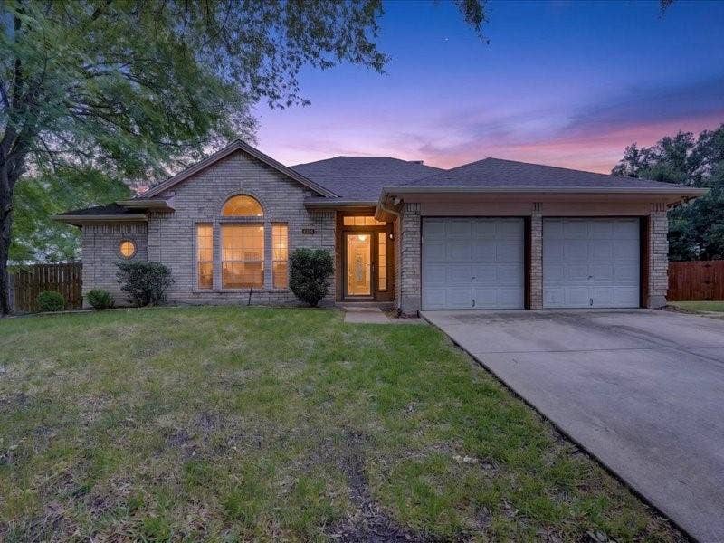 Property photo for 5400 Turtle River Court, Fort Worth, TX
