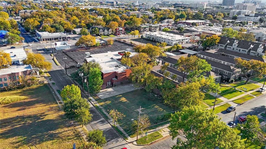 Property photo for 4422 Swiss Avenue, Dallas, TX