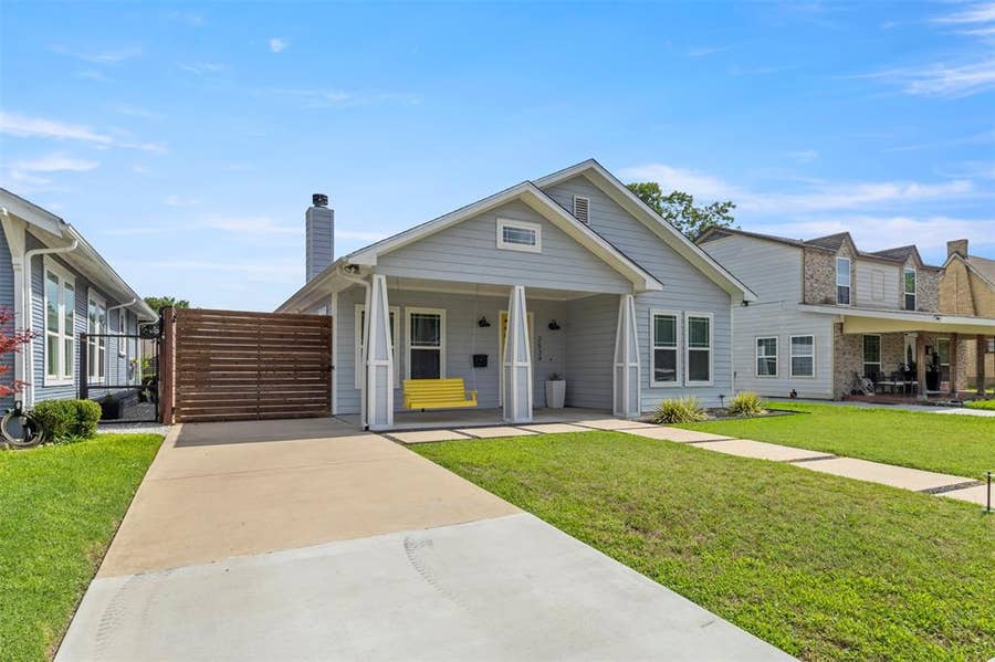 Property photo for 2534 Gladstone Drive, Dallas, TX
