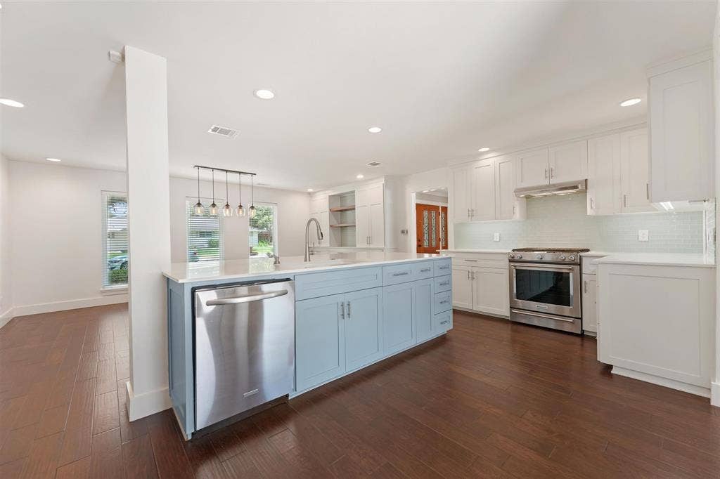 3542 Jubilee Trail, Dallas, TX 75229 3542 Jubilee Trail, Dallas, TX 75229