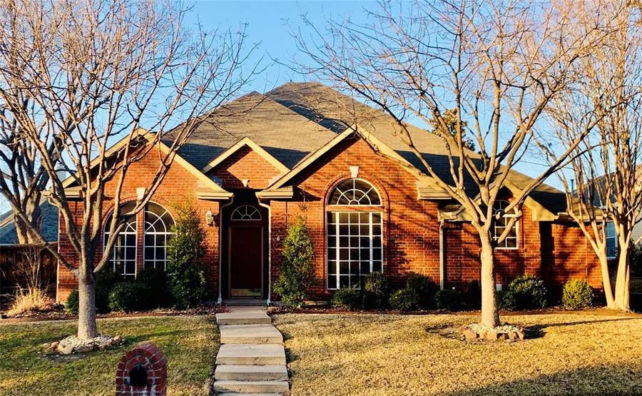 Property photo for 8410 Stoneview Drive, Frisco, TX