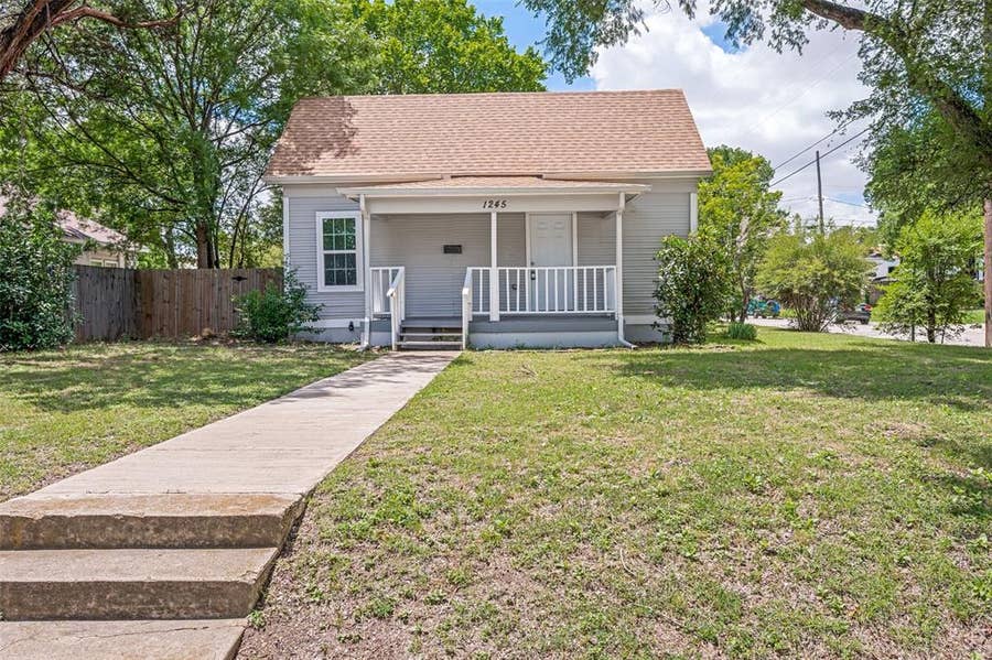 Property photo for 1245 Lowe Street, Fort Worth, TX
