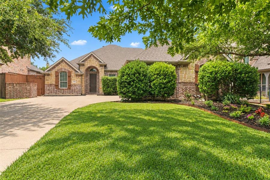 Property photo for 14888 Story Lane, Frisco, TX