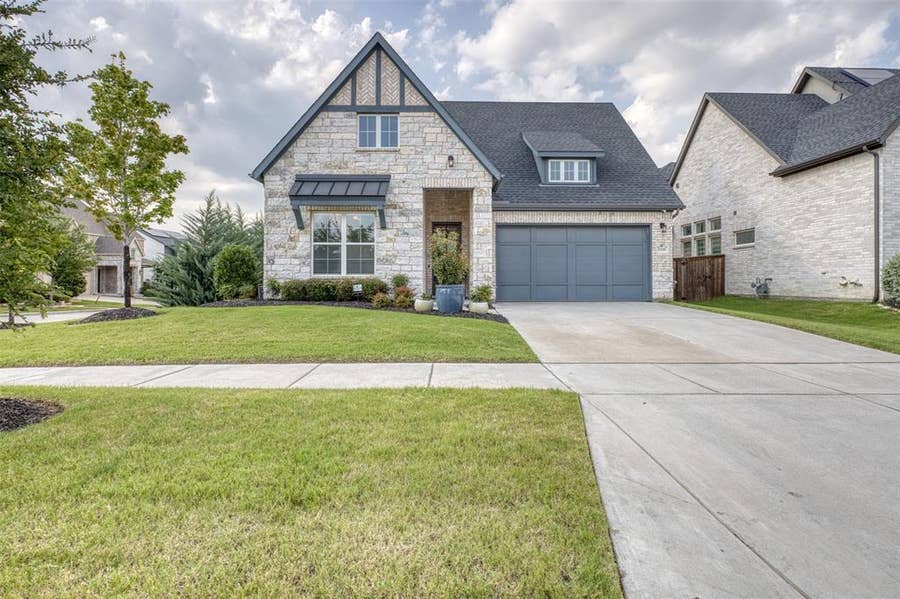 Property photo for 13108 Crestmoor Drive, Frisco, TX