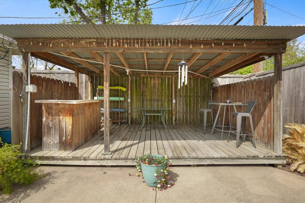 1233 Bardfield Avenue, Garland, TX 75041 1233 Bardfield Avenue, Garland, TX 75041