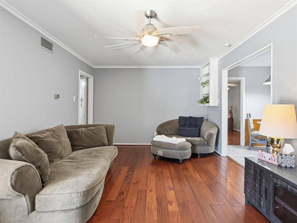 1233 Bardfield Avenue, Garland, TX 75041 1233 Bardfield Avenue, Garland, TX 75041