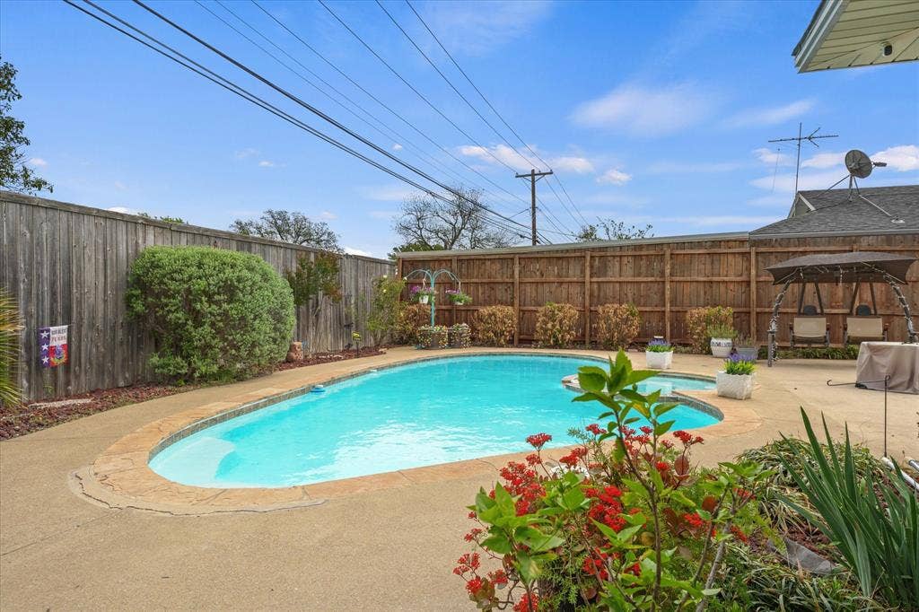 1233 Bardfield Avenue, Garland, TX 75041 1233 Bardfield Avenue, Garland, TX 75041