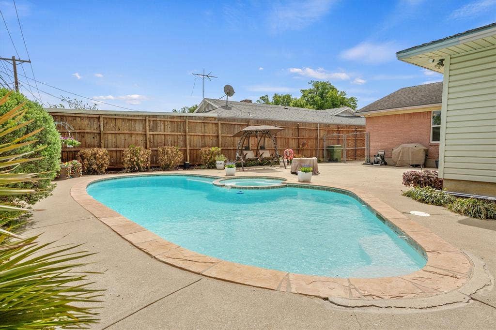 1233 Bardfield Avenue, Garland, TX 75041 1233 Bardfield Avenue, Garland, TX 75041