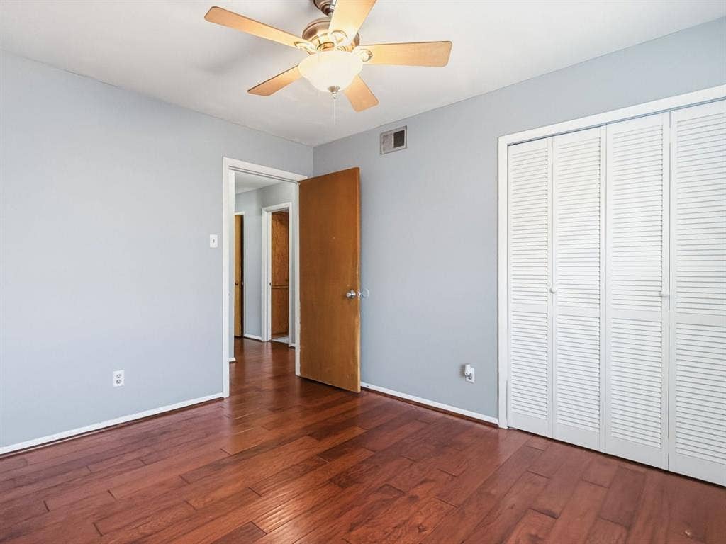 1233 Bardfield Avenue, Garland, TX 75041 1233 Bardfield Avenue, Garland, TX 75041