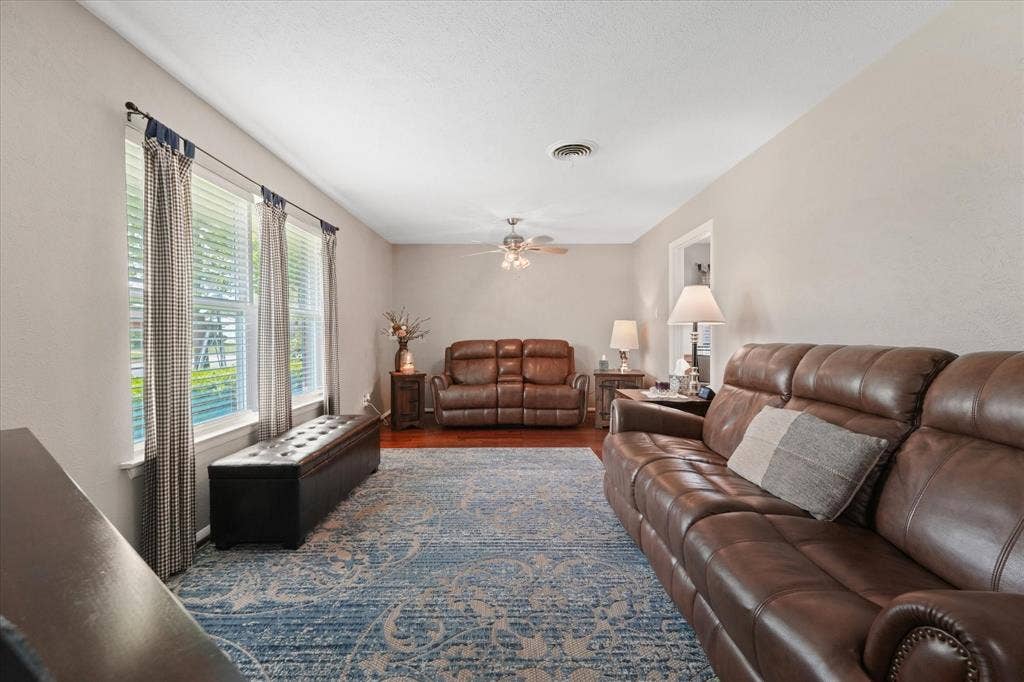 1233 Bardfield Avenue, Garland, TX 75041 1233 Bardfield Avenue, Garland, TX 75041