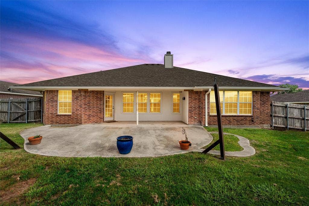 163 Topaz Circle, Hewitt, TX 76643 163 Topaz Circle, Hewitt, TX 76643