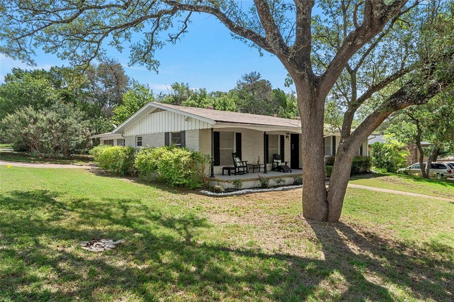 Property photo for 357 Sharron Drive, Woodway, TX