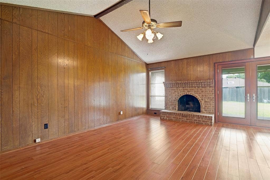 527 Dinalynn Street, Mesquite, TX 75149 527 Dinalynn Street, Mesquite, TX 75149