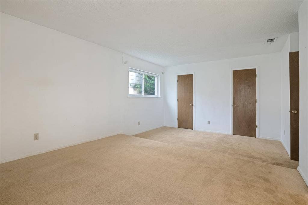 527 Dinalynn Street, Mesquite, TX 75149 527 Dinalynn Street, Mesquite, TX 75149