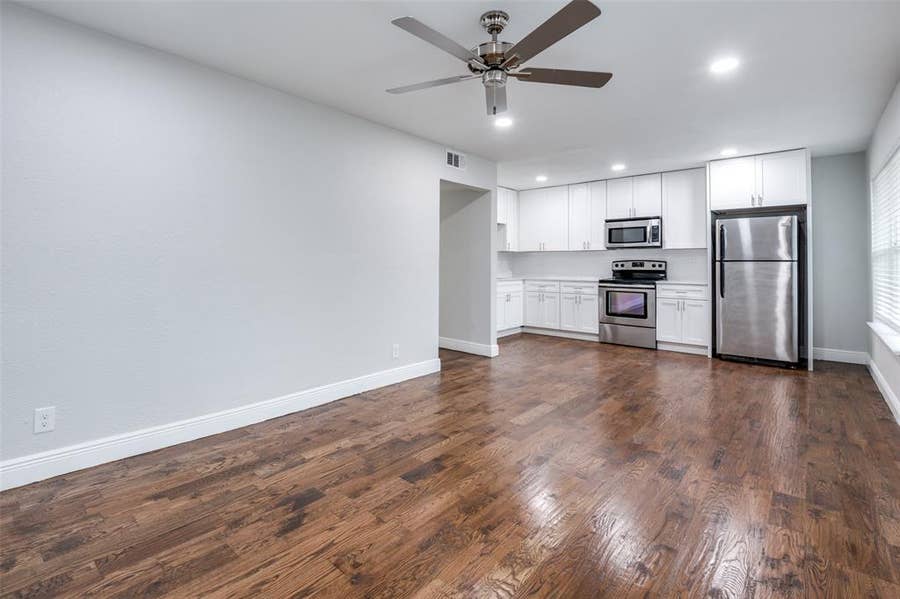 Property photo for 5444 Gaston Avenue, #202, Dallas, TX