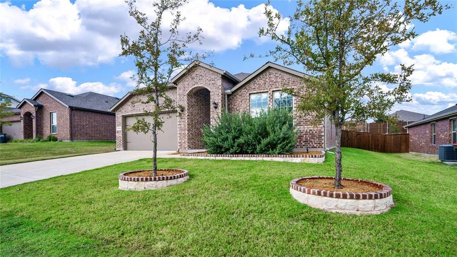 Property photo for 2638 Azaleas Run Drive, Anna, TX