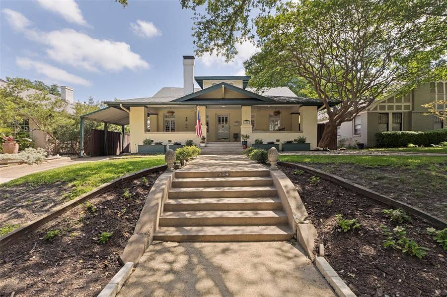 Property photo for 724 Lowell Street, Dallas, TX