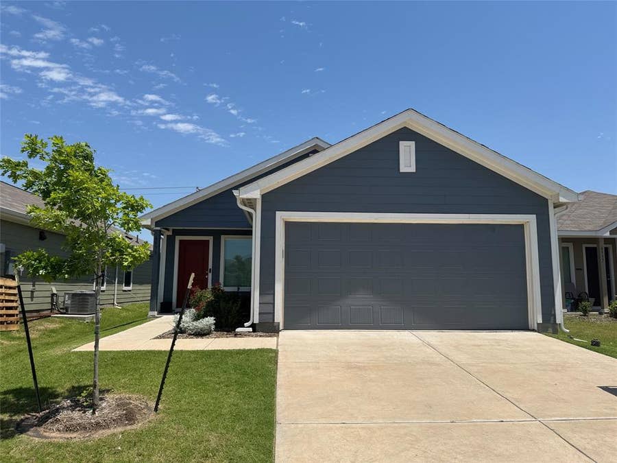 Property photo for 6533 Middlebury Drive, Princeton, TX