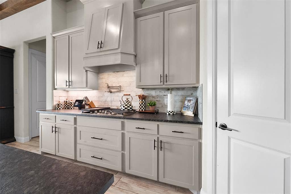863 Alto Bonito Court, Godley, TX 76044 863 Alto Bonito Court, Godley, TX 76044