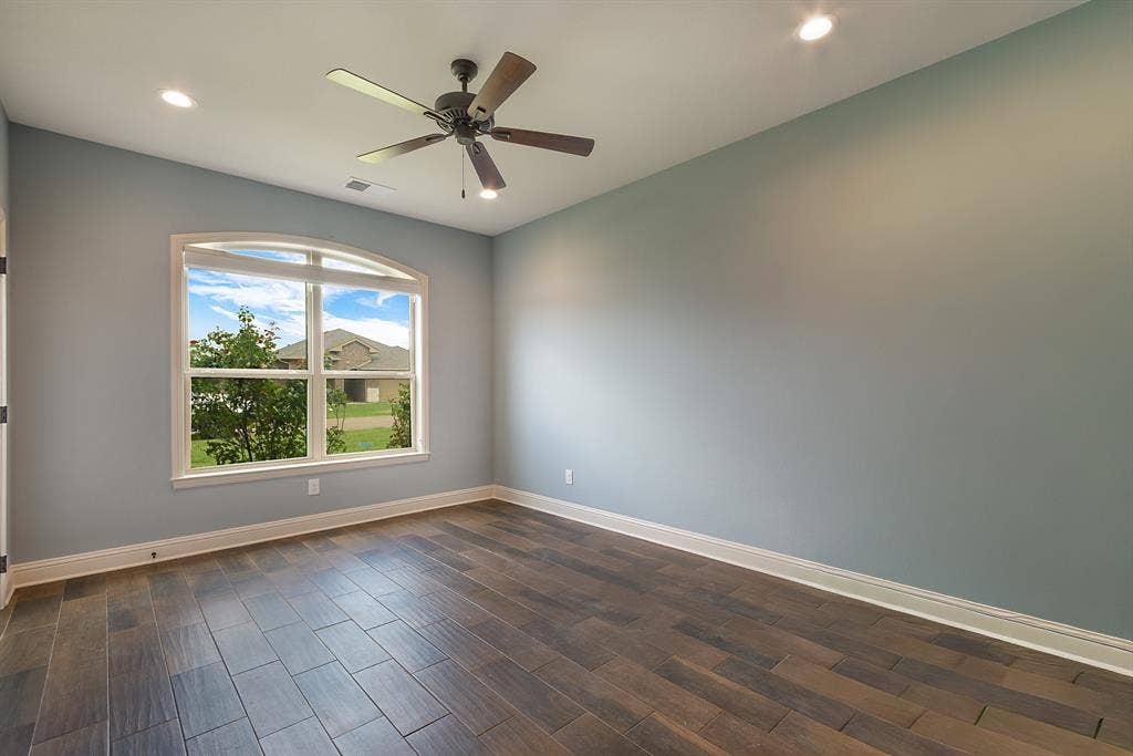 114 Oak Springs Loop, Mabank, TX 75147 114 Oak Springs Loop, Mabank, TX 75147